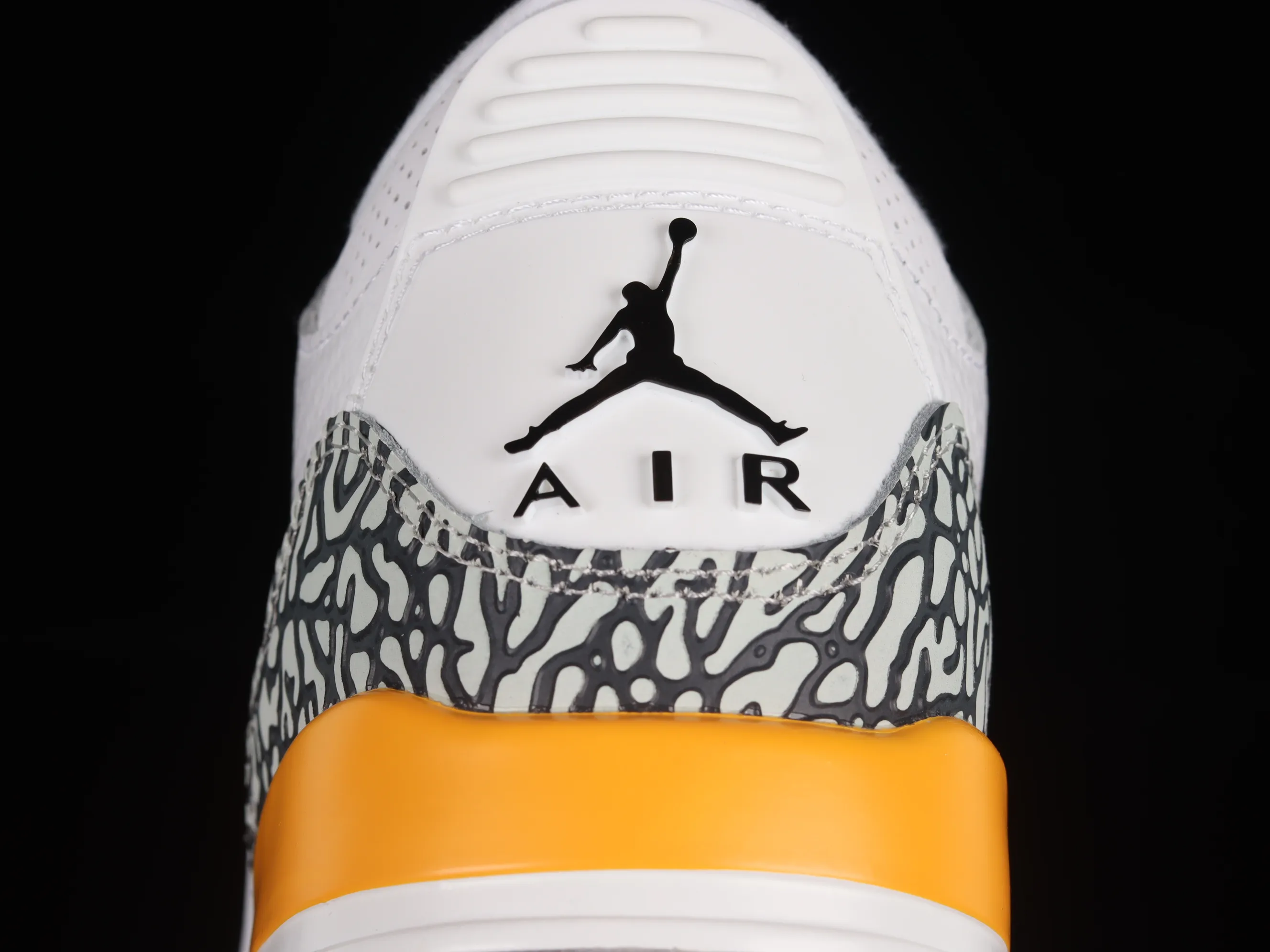 All categories Air Jordan Jordan series basketball shoes Air Jordan 3 Air Jordan 3 Retro AJ3 Joe 3 white and yellow lychee pattern basketball shoes CT8532-168